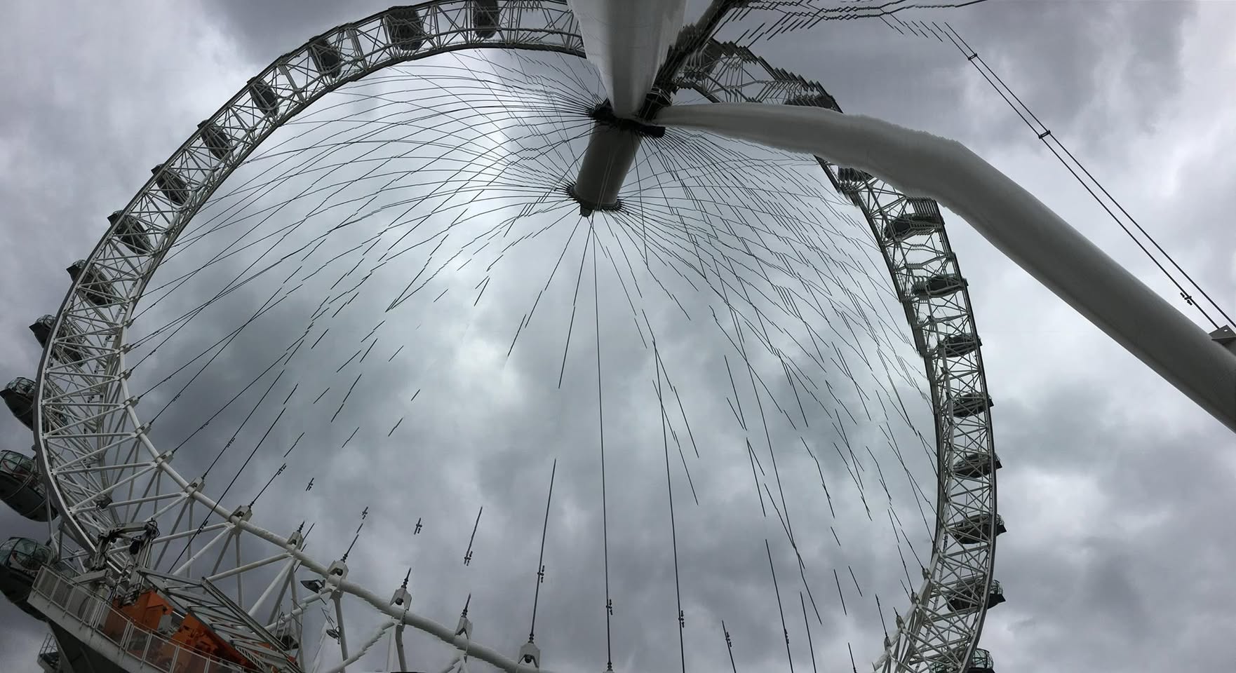 It turns out panoramic photos of moving objects don’t work so well