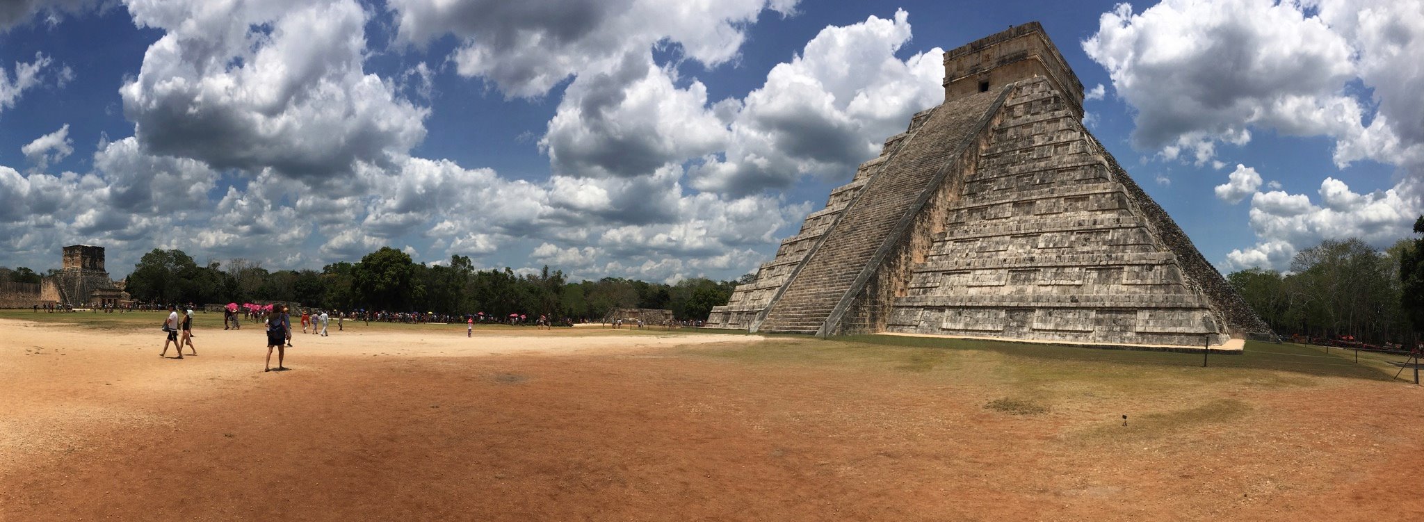 Photo of Chichen Itza, de-touristed